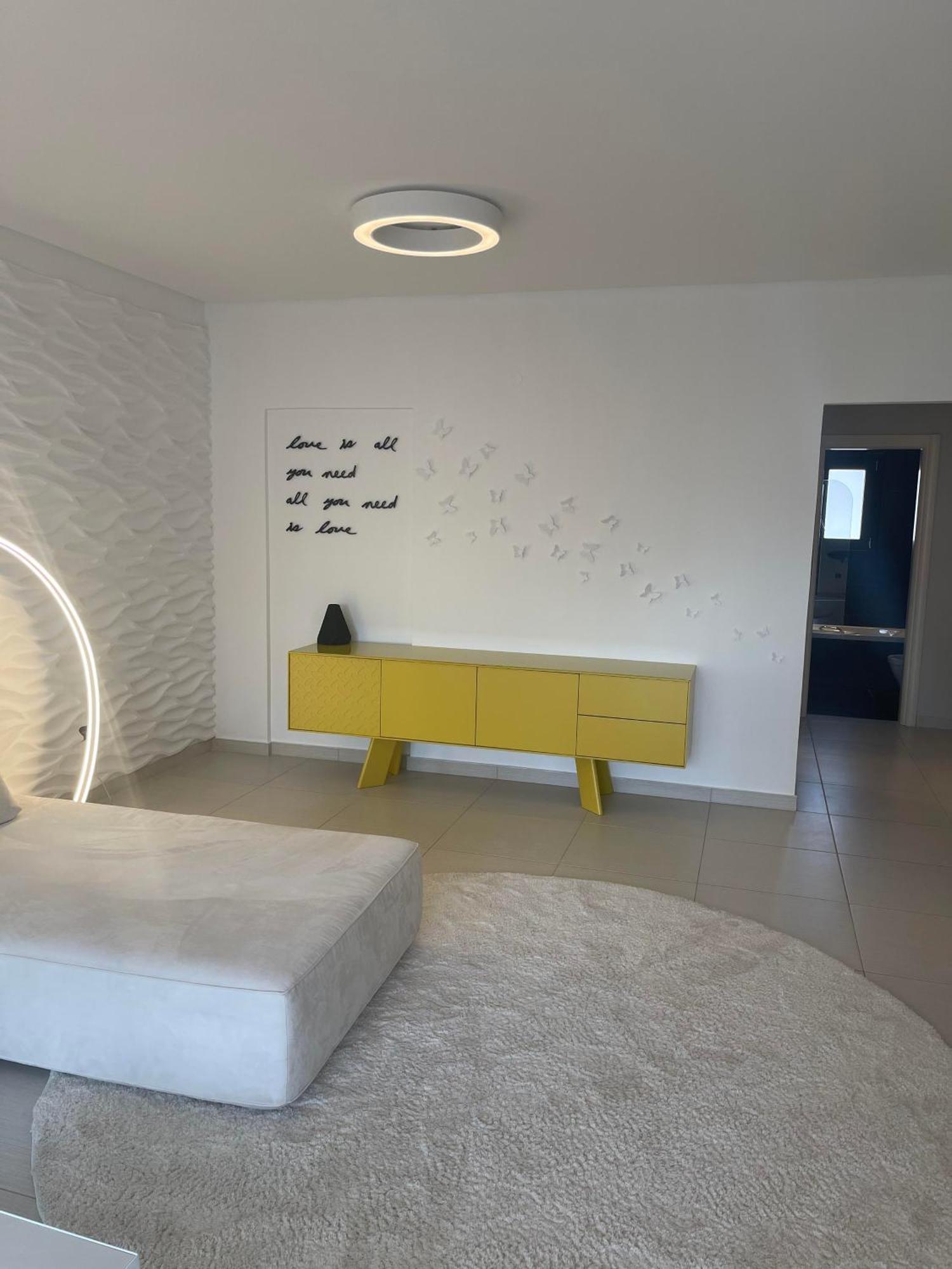 Omni House White Apartment Ioannina Bagian luar foto